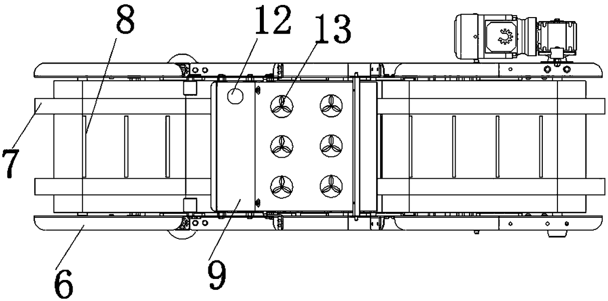 Protection cleaning structure used after picking of eggplants