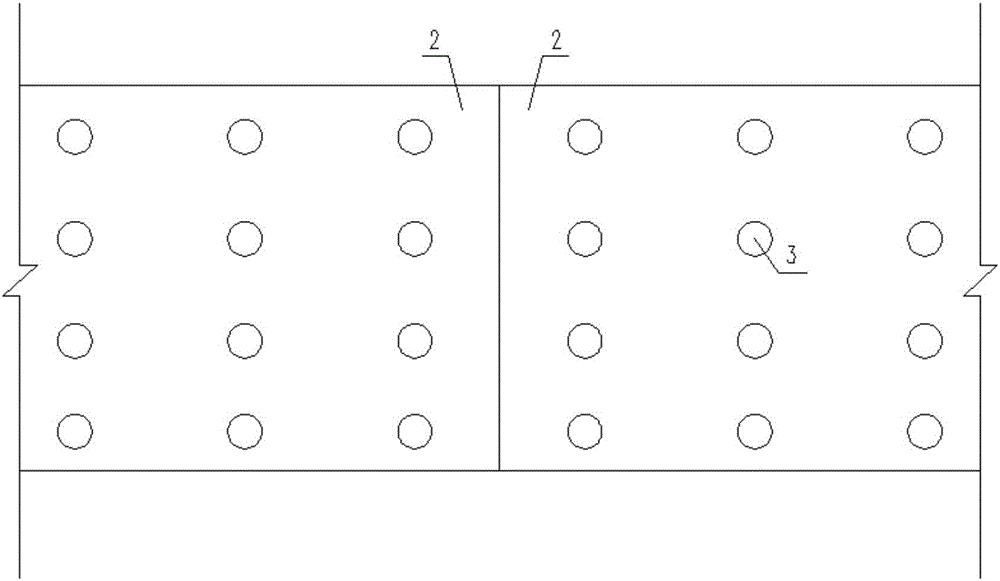 Independent pier column type rail bearing beam structure at double-line excavating section of medium-low speed maglev transportation engineering