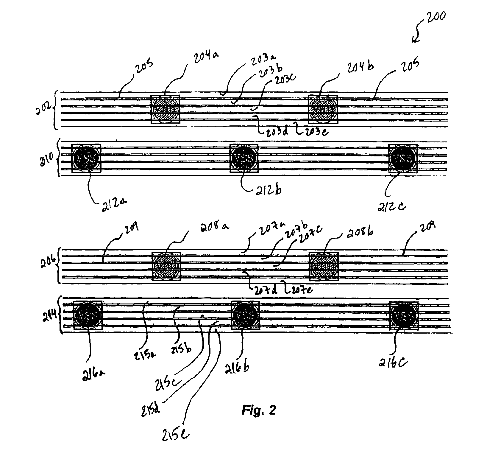 Power grid and bump pattern with reduced inductance and resistance