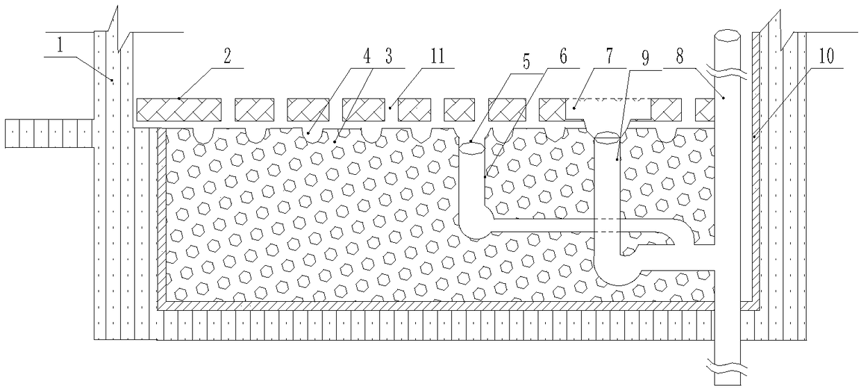 Cement foam backfill structure and backfill method of caisson-type toilet