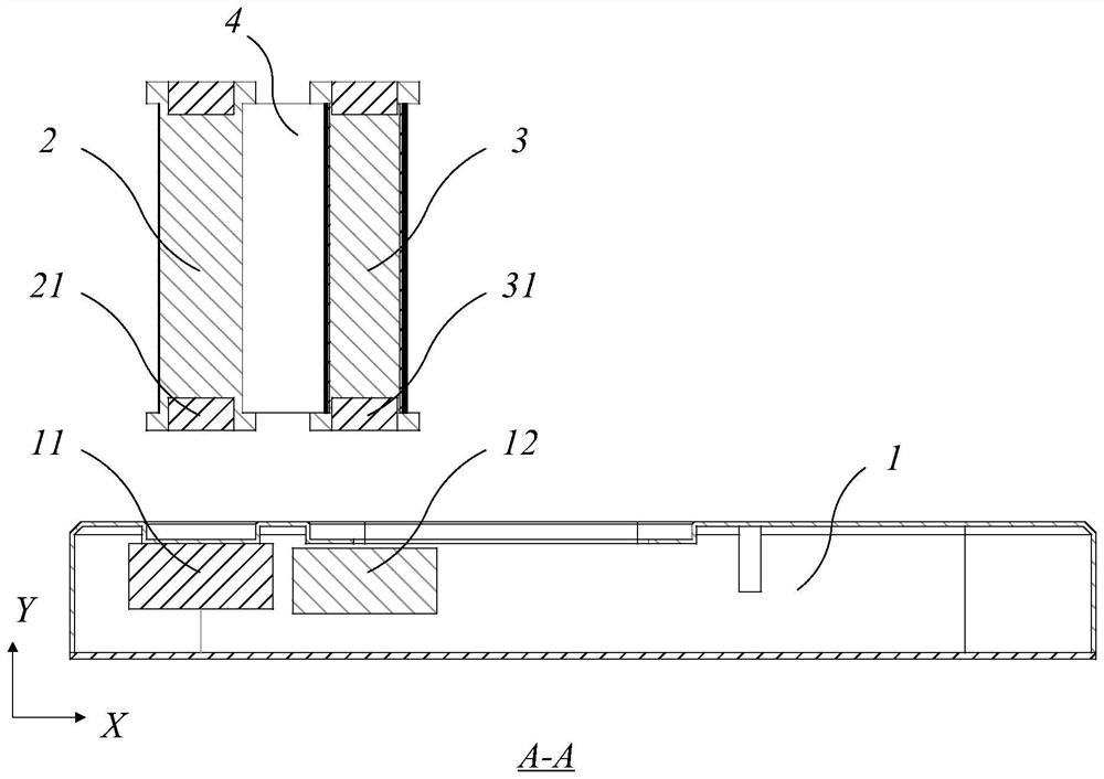 Suspension stretching display device