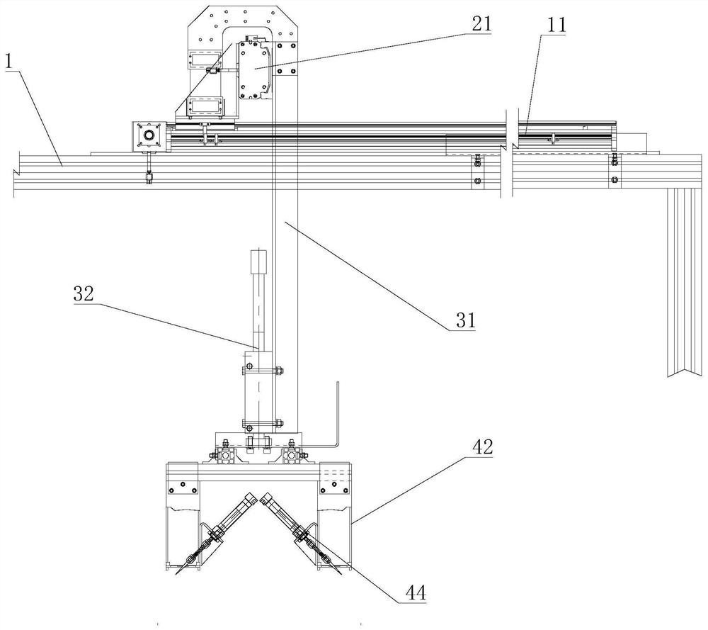 Slab transferring device