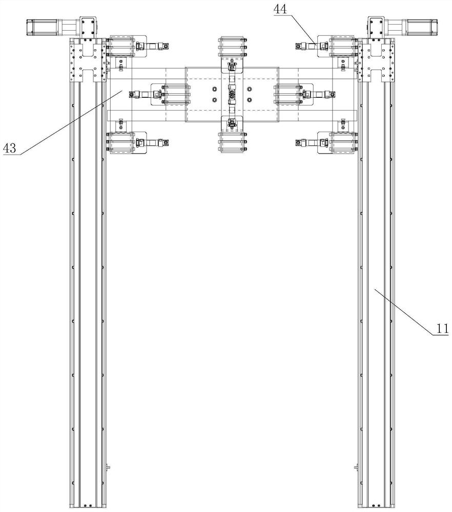 Slab transferring device