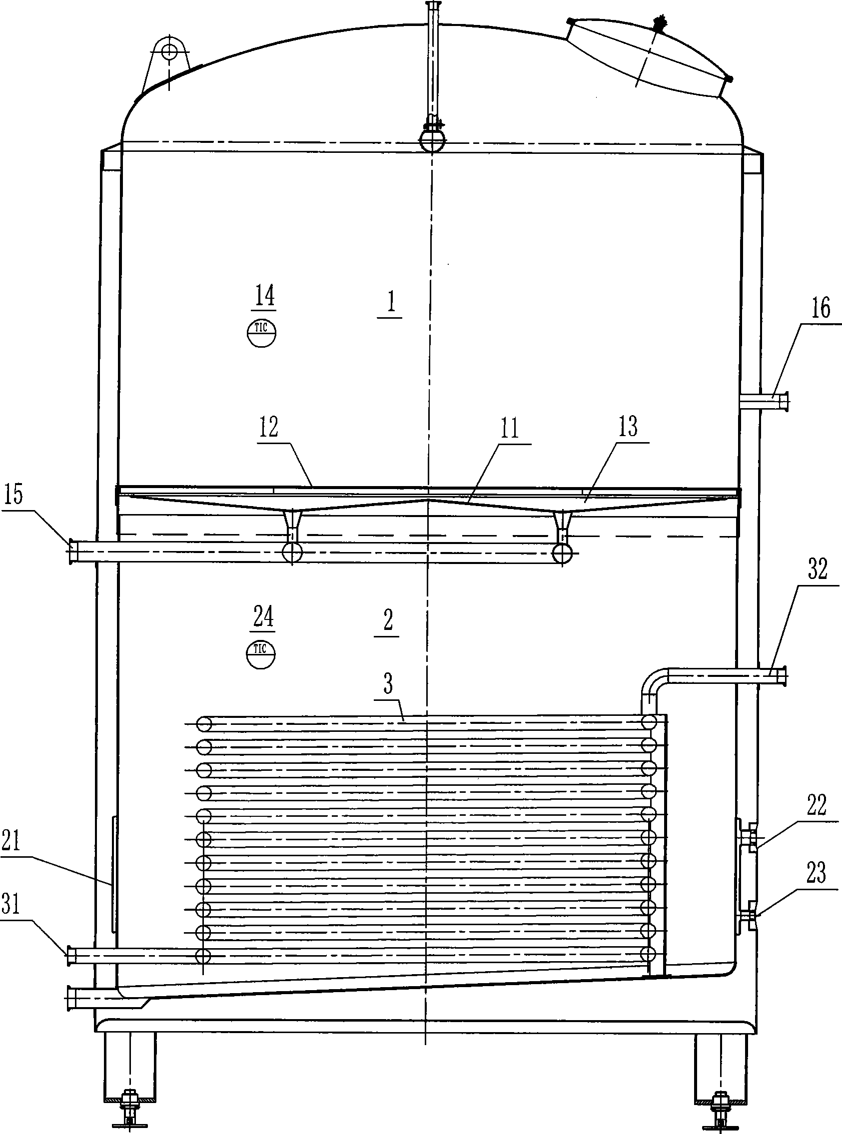 Beer saccharification filter device using coil pipe for heating