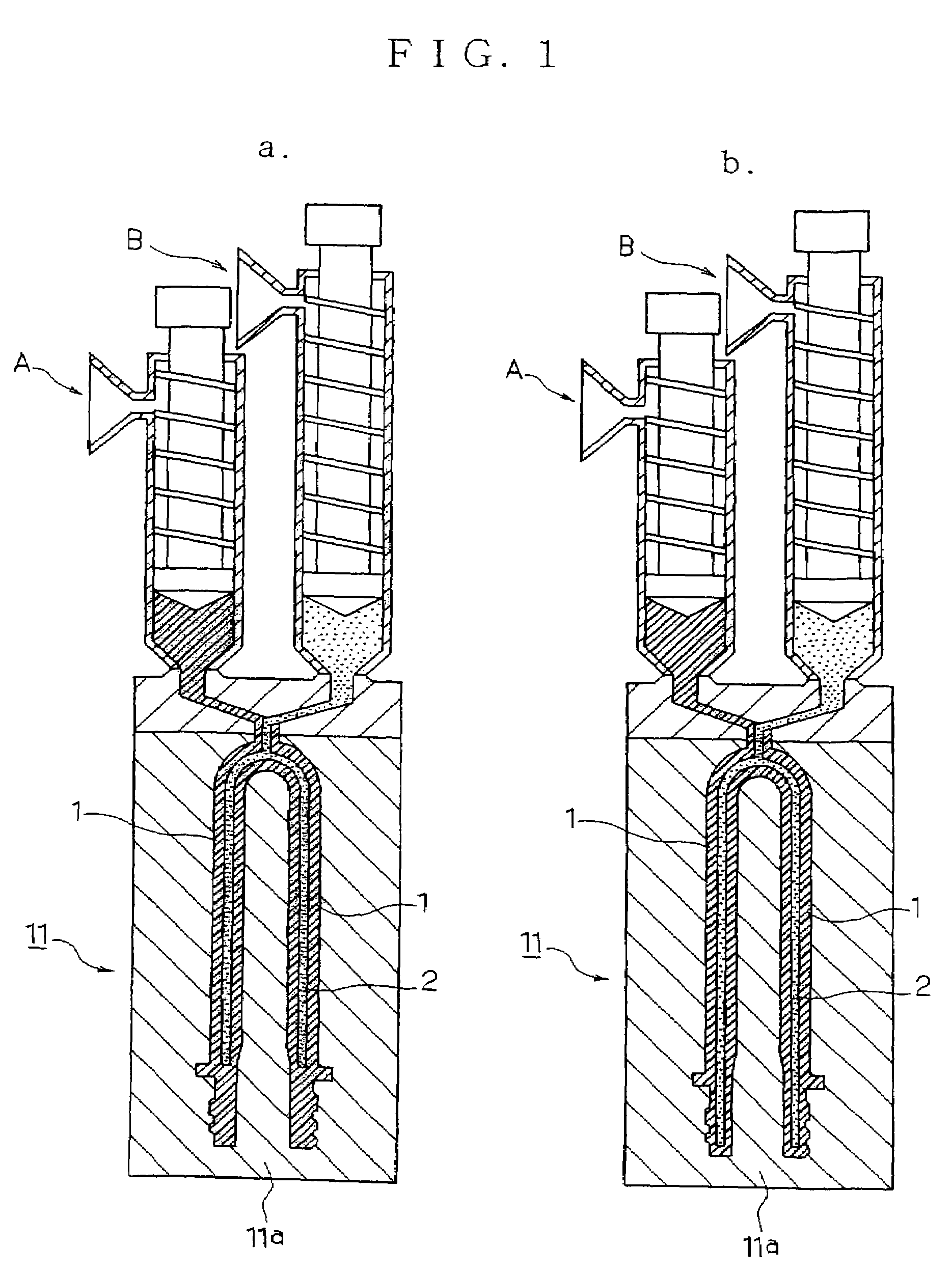 Laminated polyester resin container and method of molding such a container