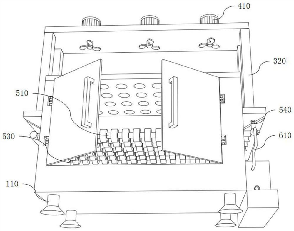 Rapid cooling device for circuit board after welding