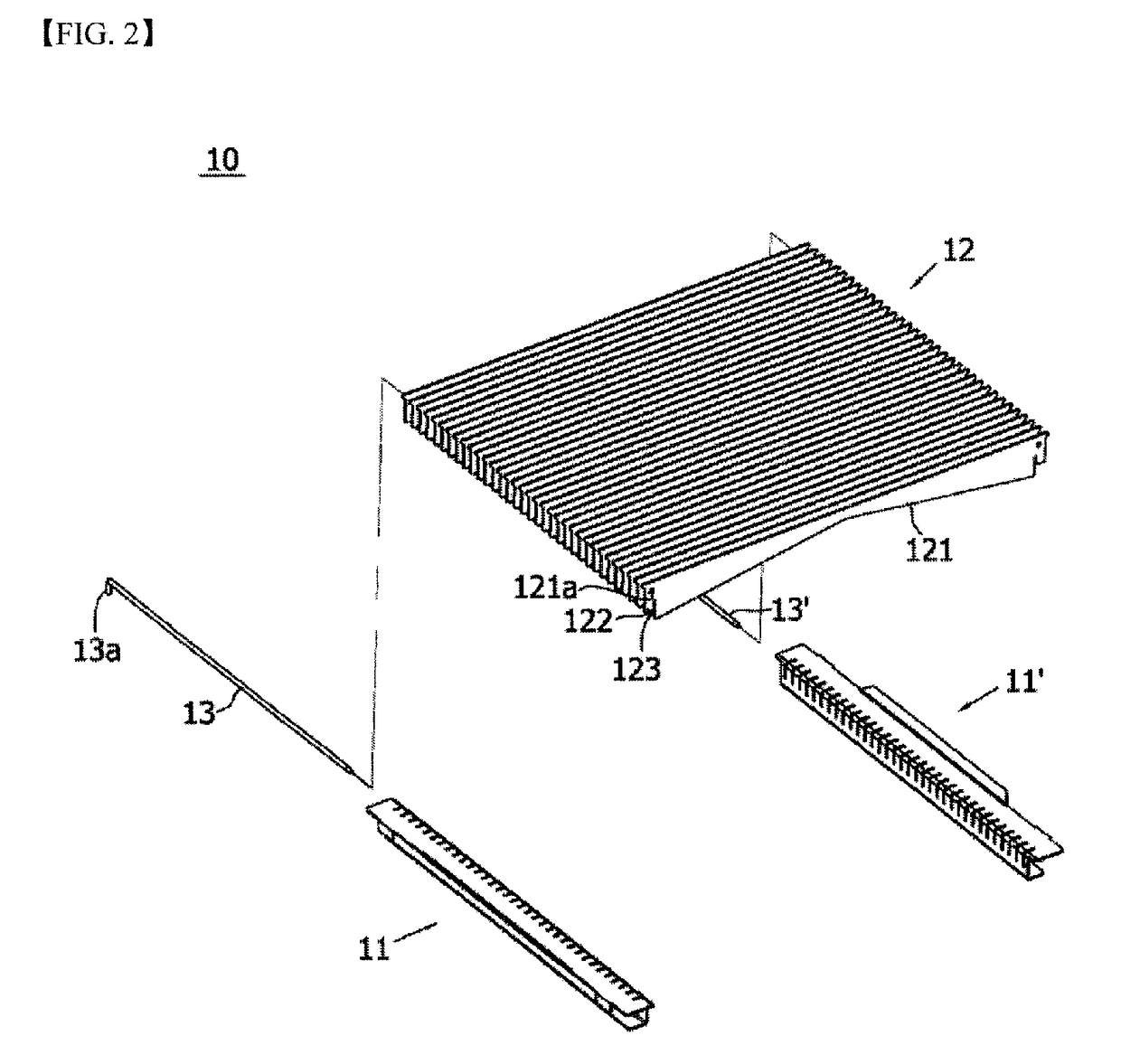 Assemblable grill and grill bridge having same