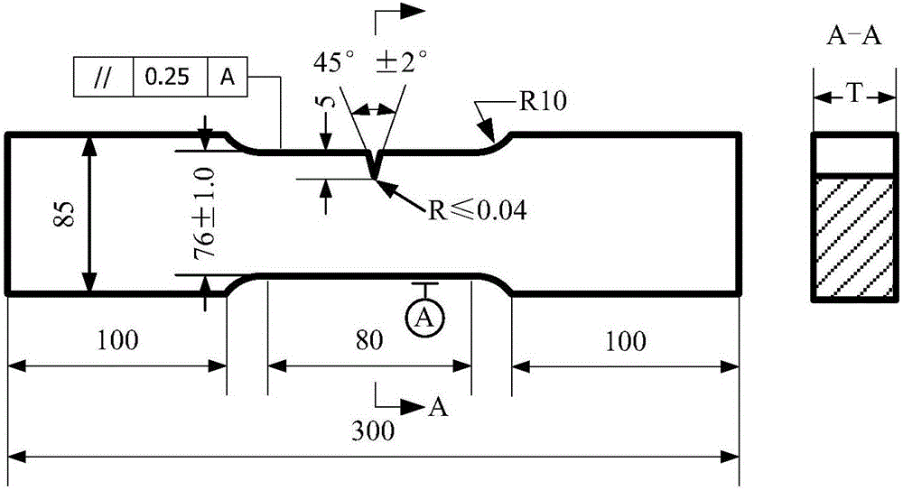 Testing device and testing method capable of simulating pipeline blasting fracture morphology