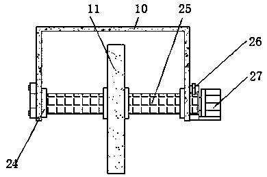 Grooving machine with blades easy to replace