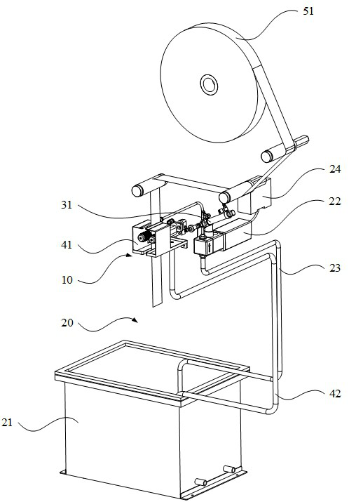 Capacitor liquid coating device and capacitor manufacturing method