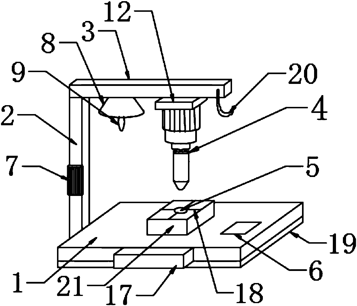 Hole puncher for leather bag production