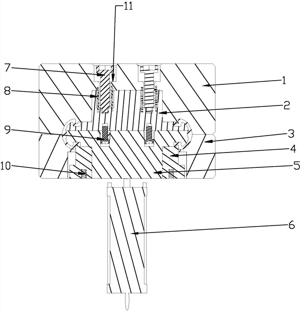 Mold for facilitating demolding of rubber part