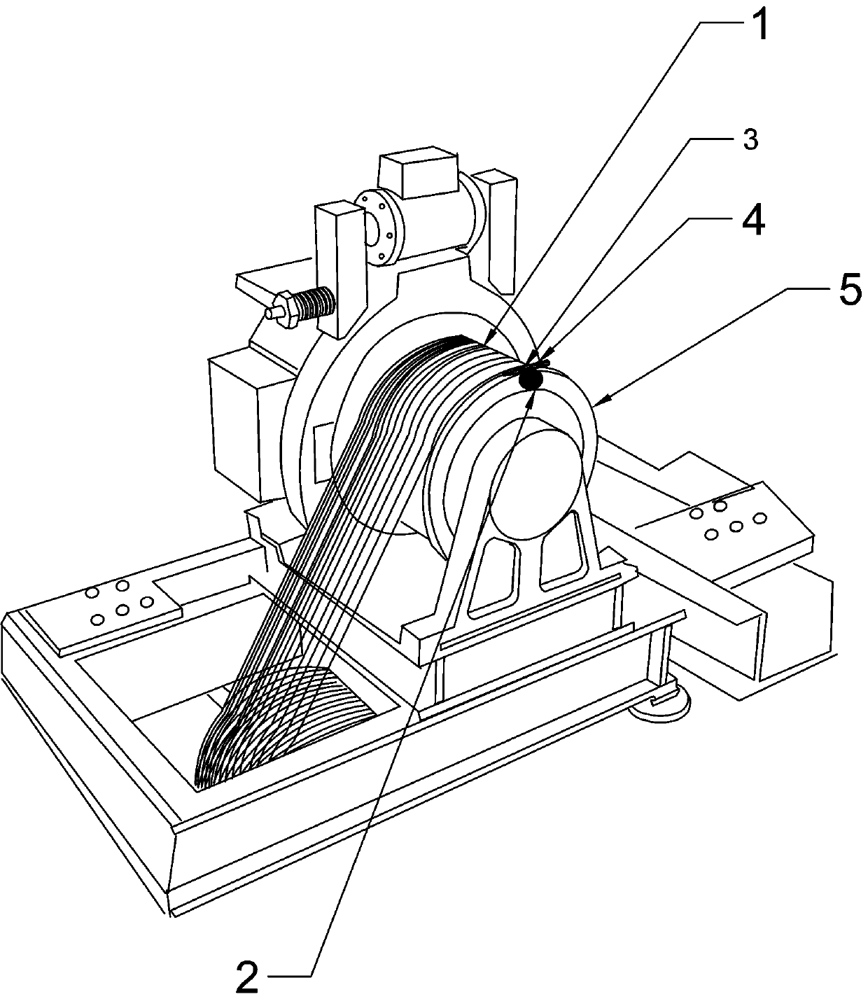 Traction wheel with displacement deviation capable of being reduced