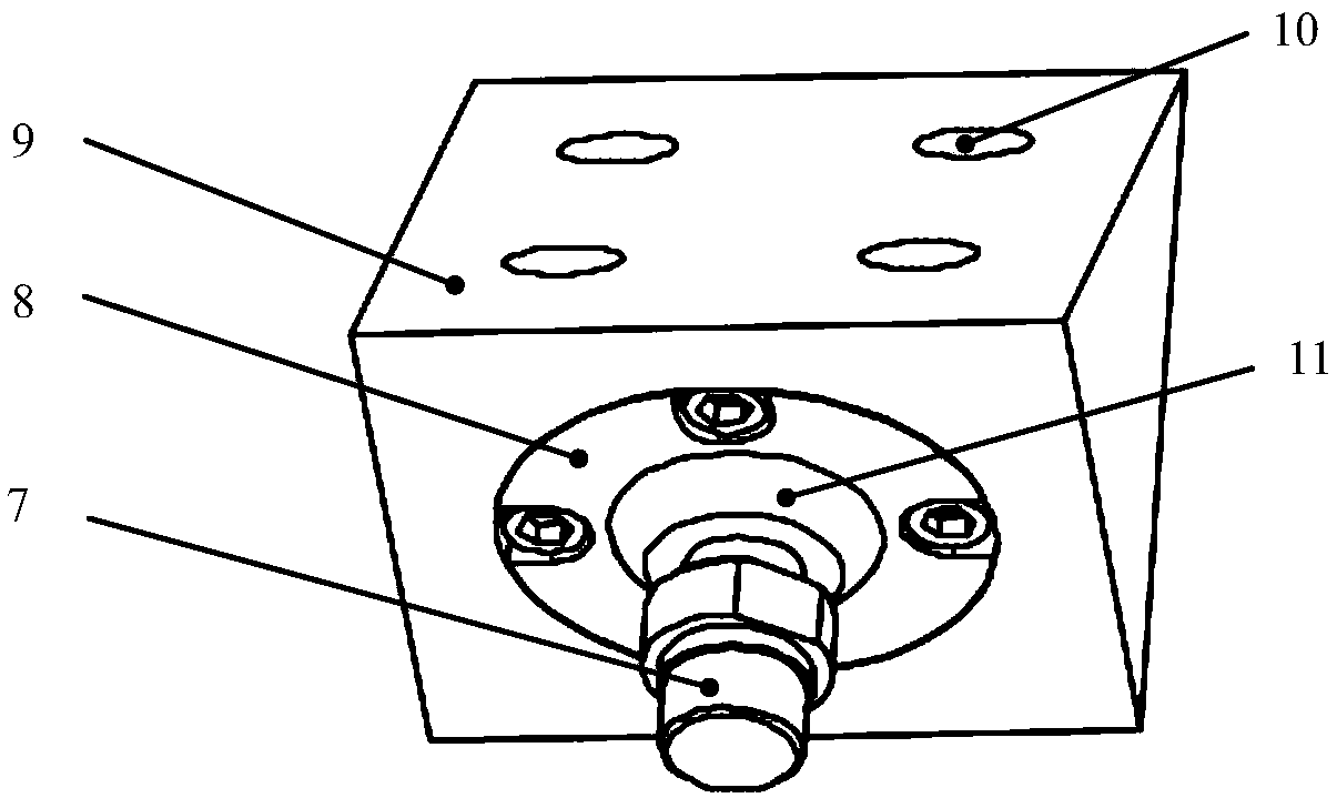 Eight-strut type multi-degree-of-freedom dynamic anti-resonance vibration isolation device