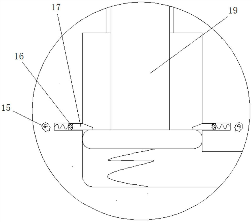 Paperboard pretreatment device for corrugated paper forming