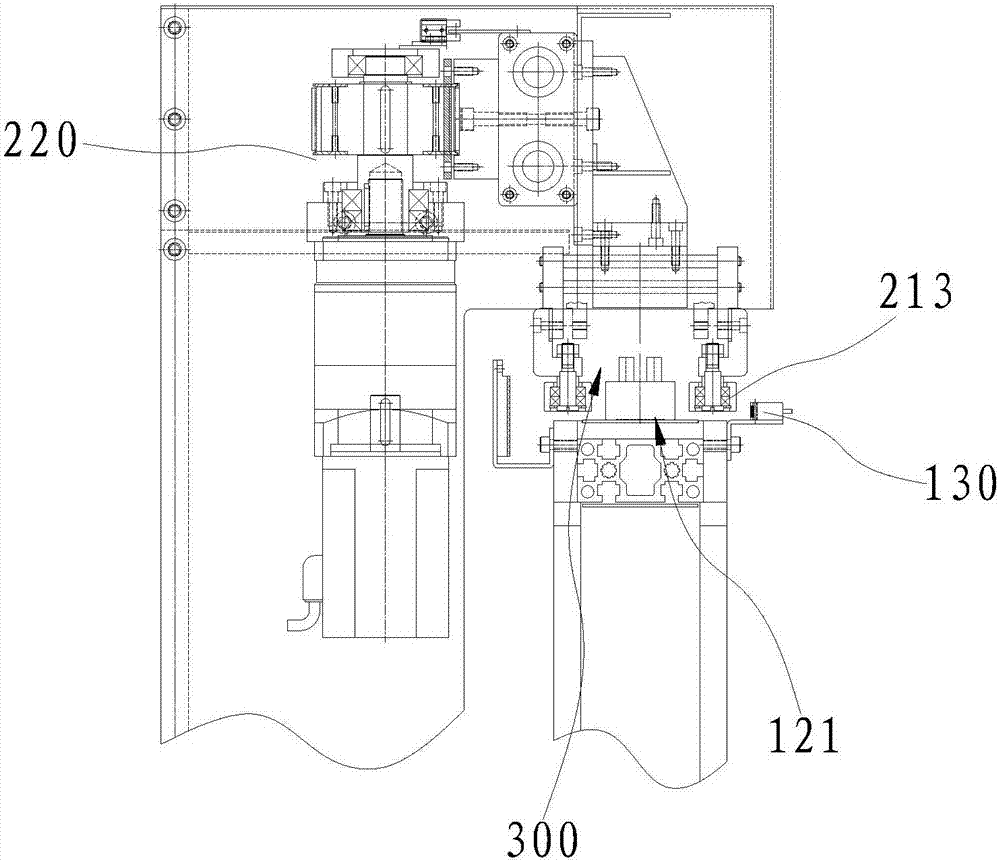 Bottom surface labeling machine