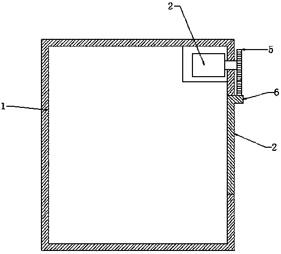 Fish releasing device suitable for hydraulic and hydroelectric engineering