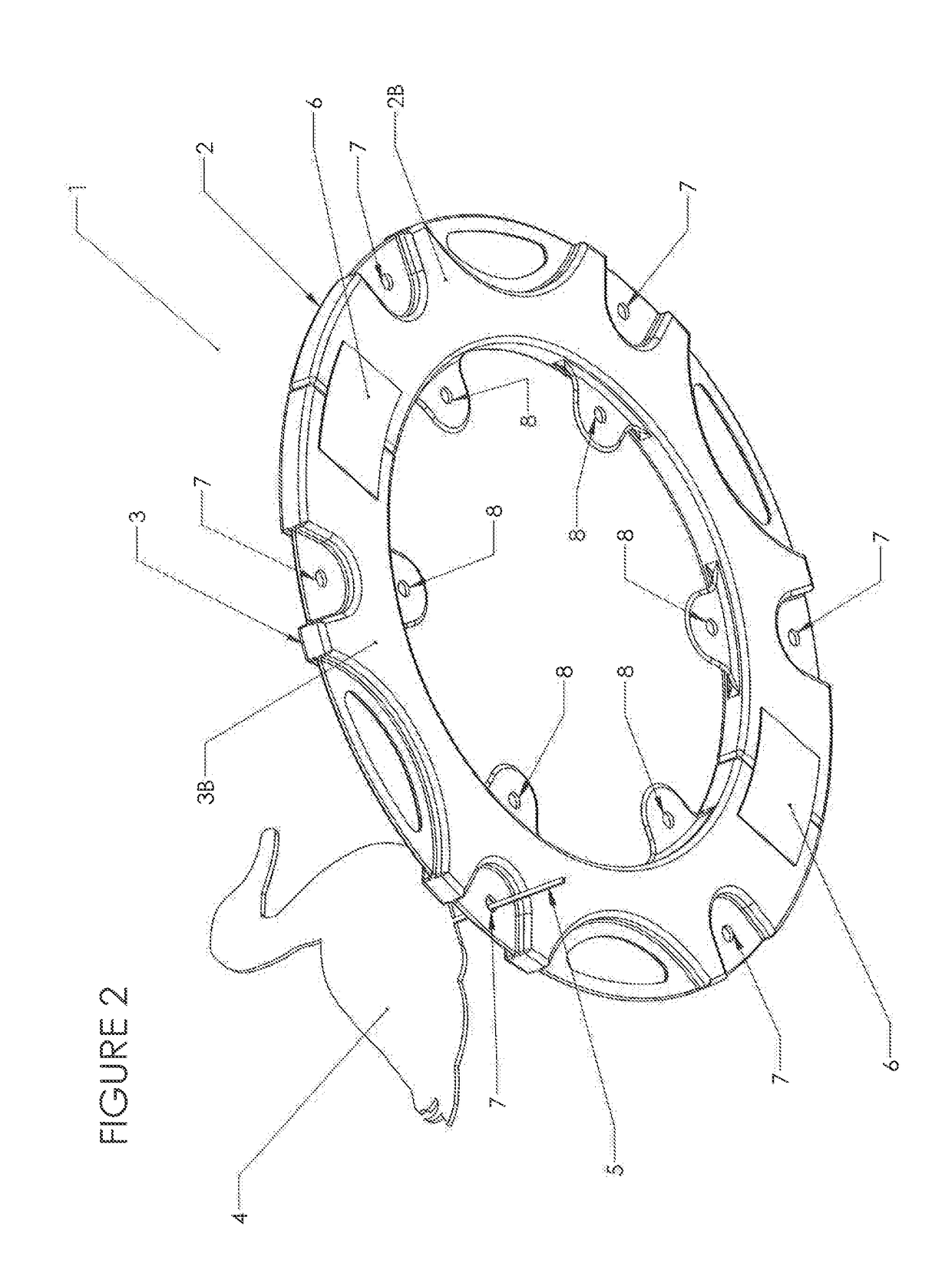 Peripherally buoyant collapsible decoy mounting device