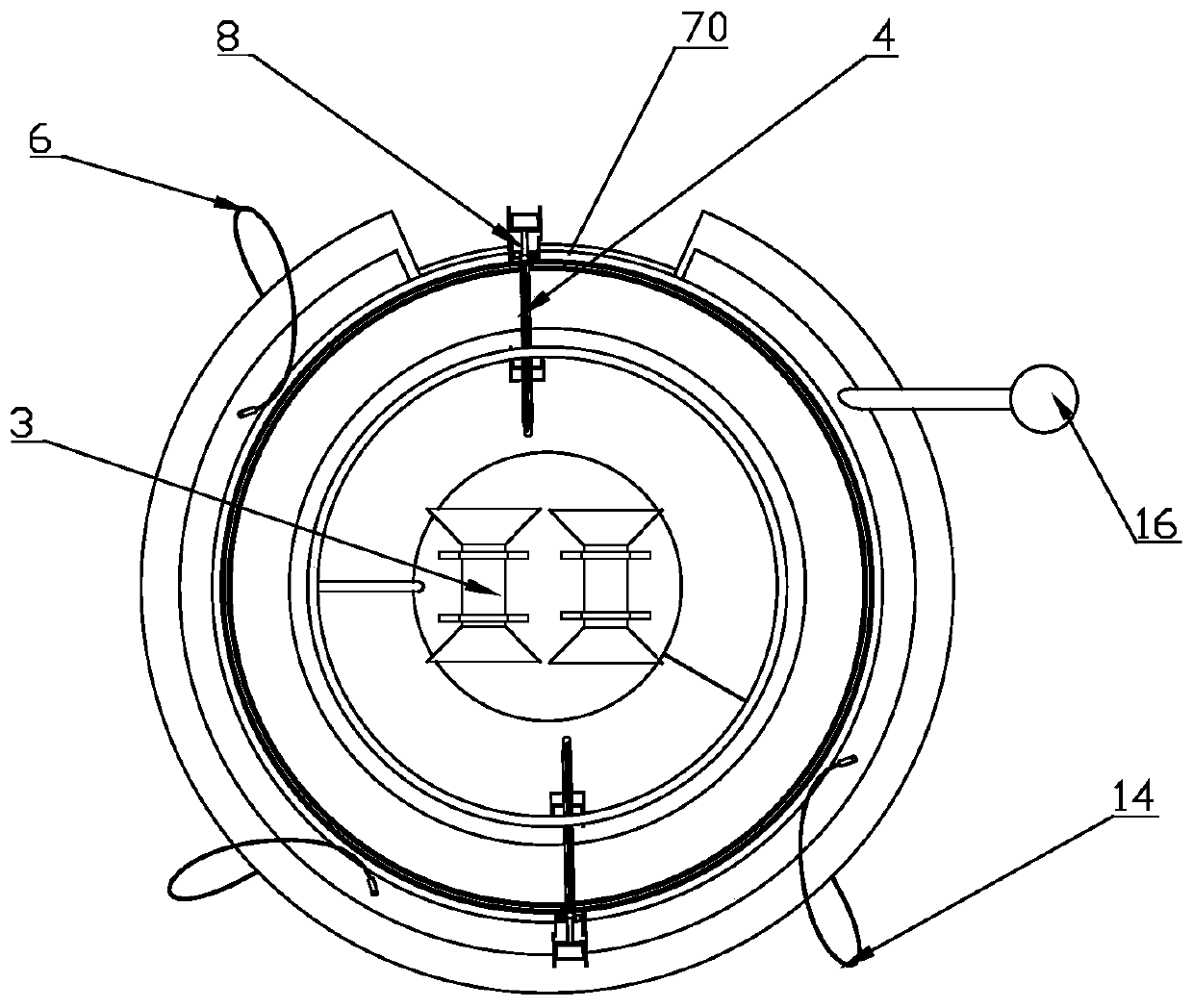 Marine floating platform protection device and cleaning method thereof