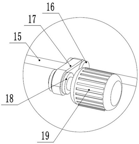 Rapid heat dissipation device for computer mainframe box