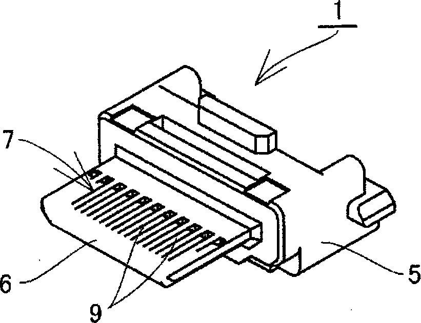 Rectangular connector socket with false-imbedding prevention structure for plug