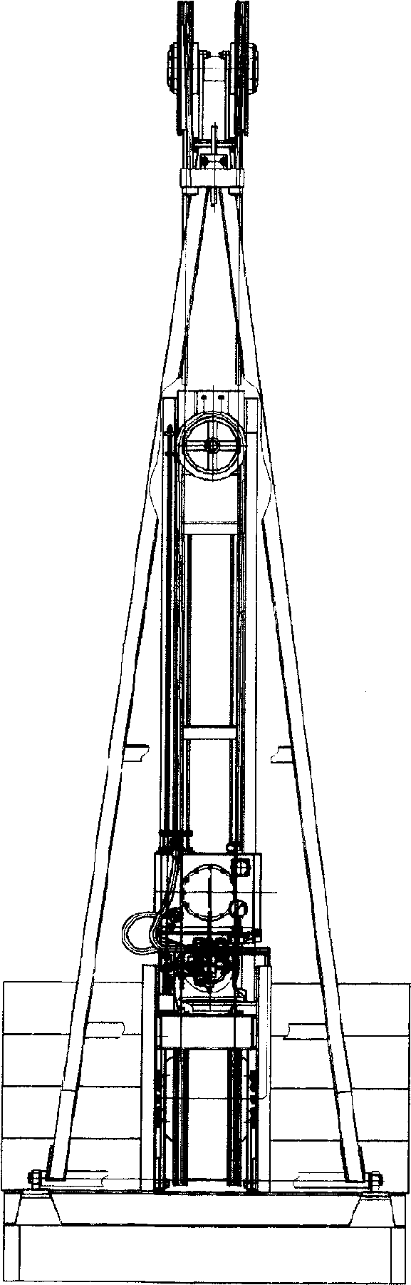 Reciprocating petroleum beam-pumping unit with hydraulic transmission