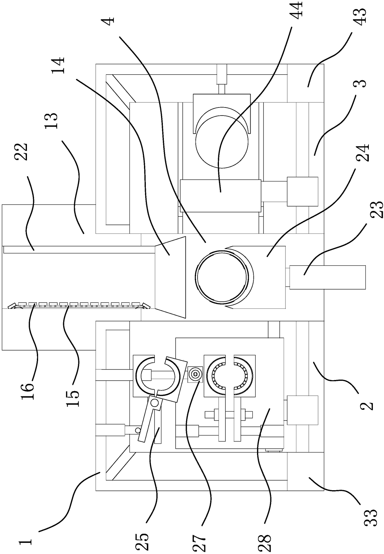 Automatic assembly device for luggage connecting piece