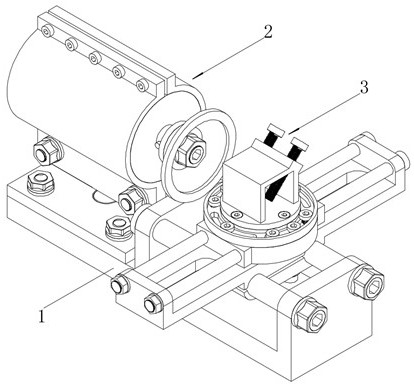 Precise trimming device for section of end part of spliced protective fence