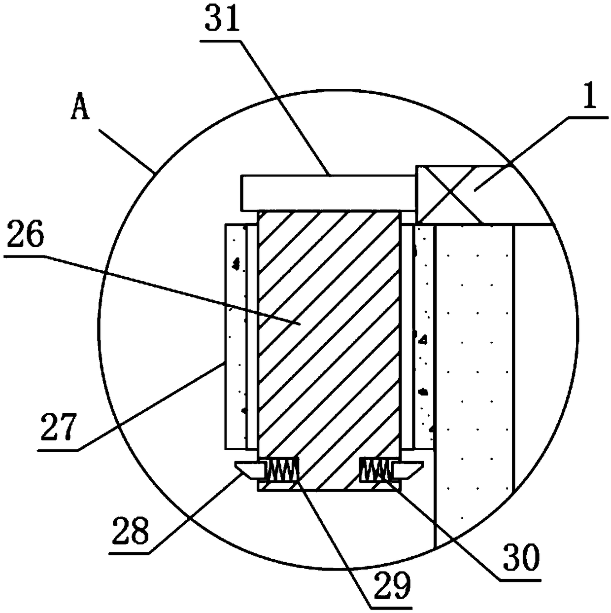 Spraying device applicable to installation of plastic runway