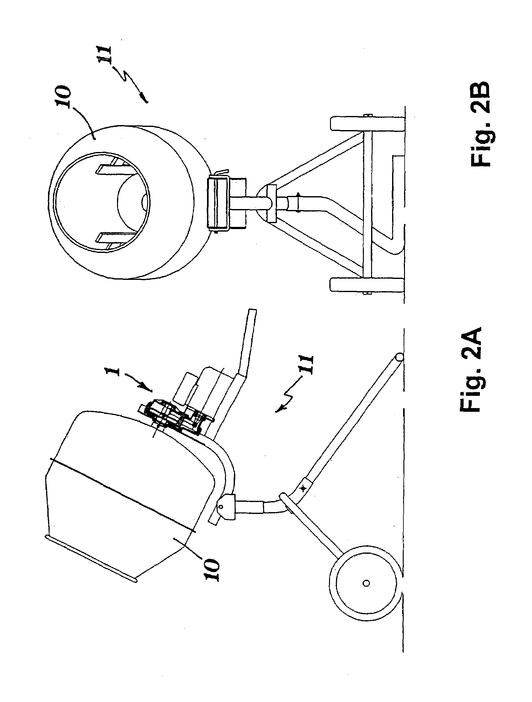 Mixer/stirrer with motor and reducer having insulating shell around motor and closed by insulating connection flange interposed between the motor and the reducer