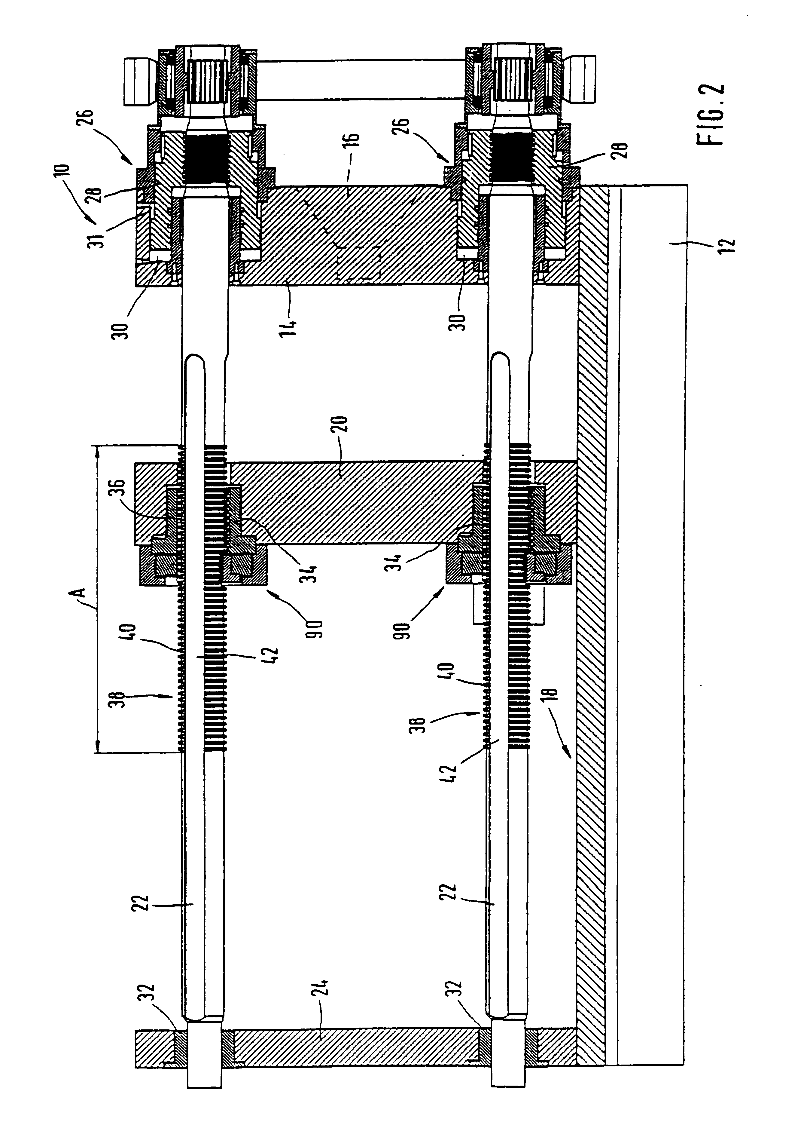 Closing unit for injection molding machine