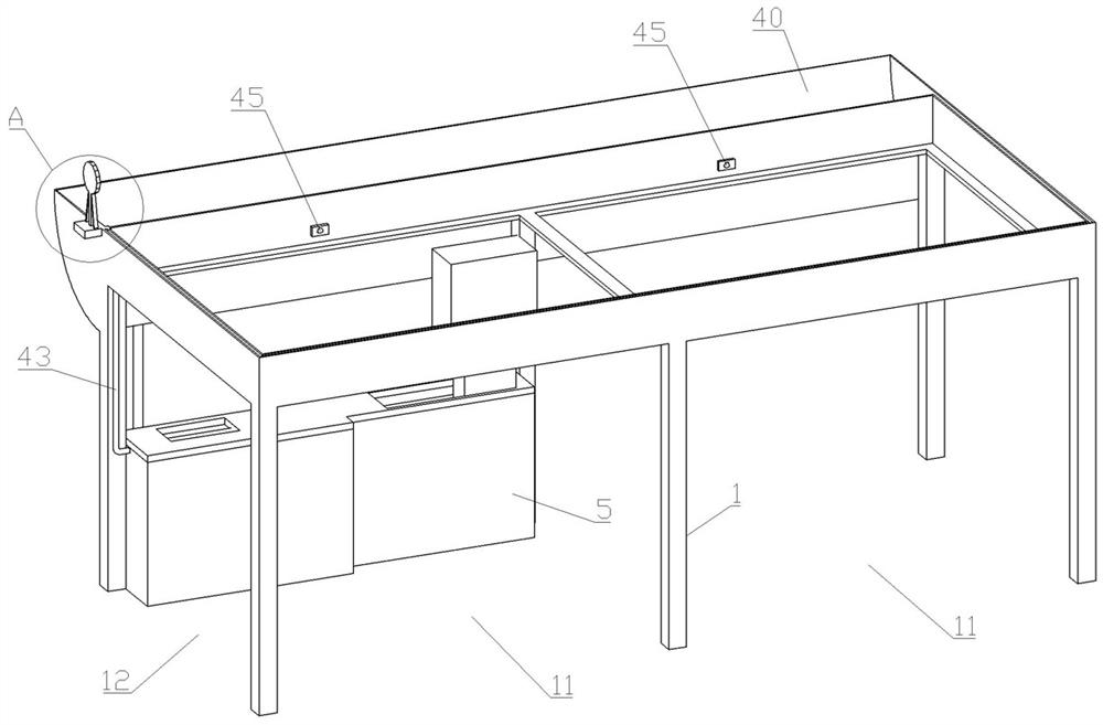 Intelligent solar carport and its automatic maintenance method