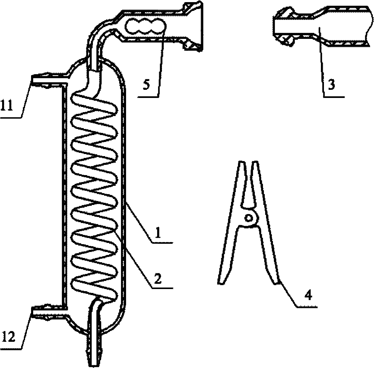 Condensing device