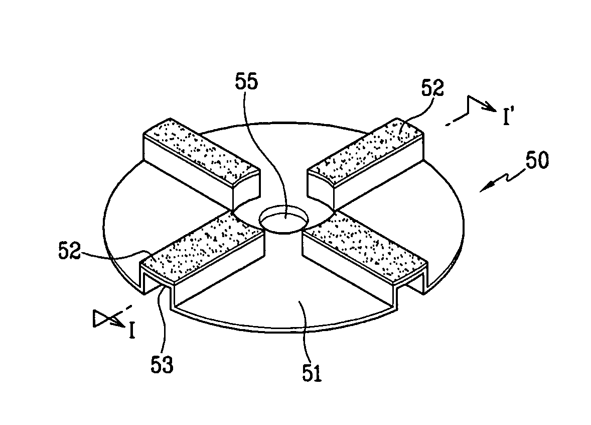 Secondary battery having a current collecting plate with improved welding characteristics