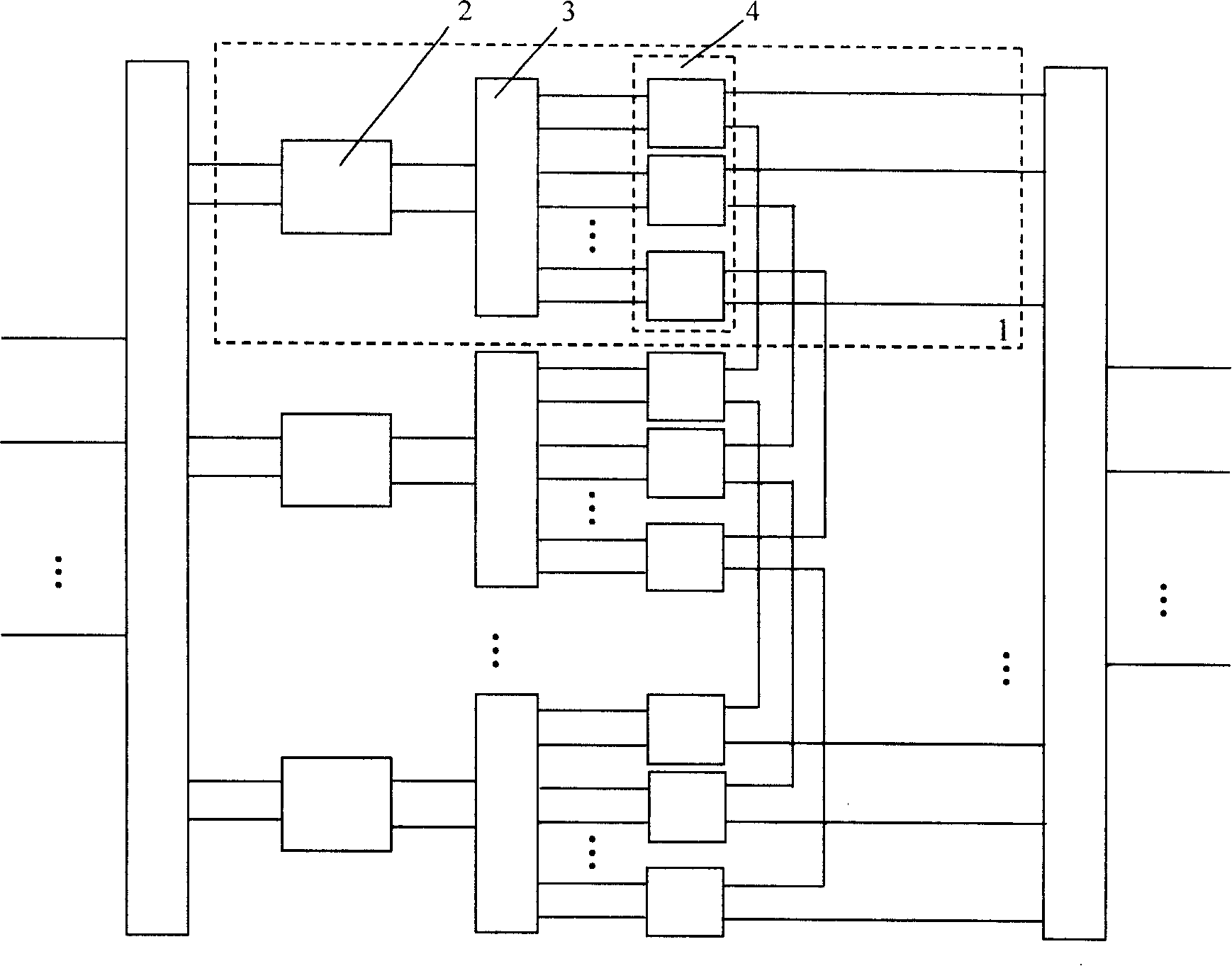 Self-balanced electronic power transformer