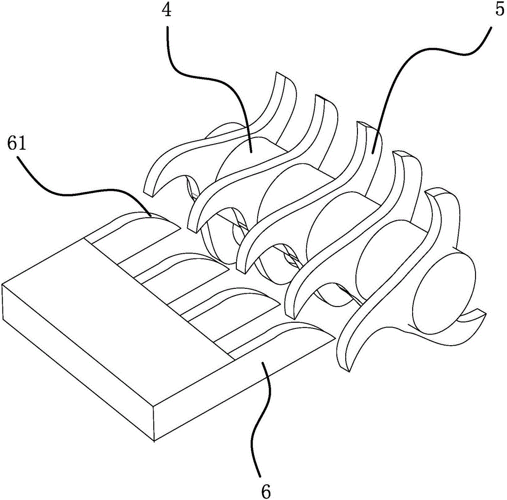 Ream-crushing device of death pig harmless treatment system