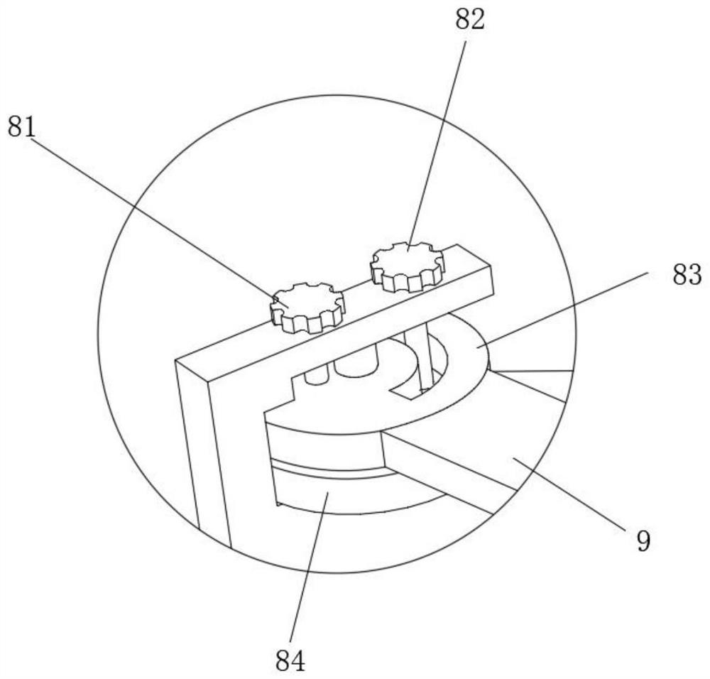 Slitting device for non-woven fabric production