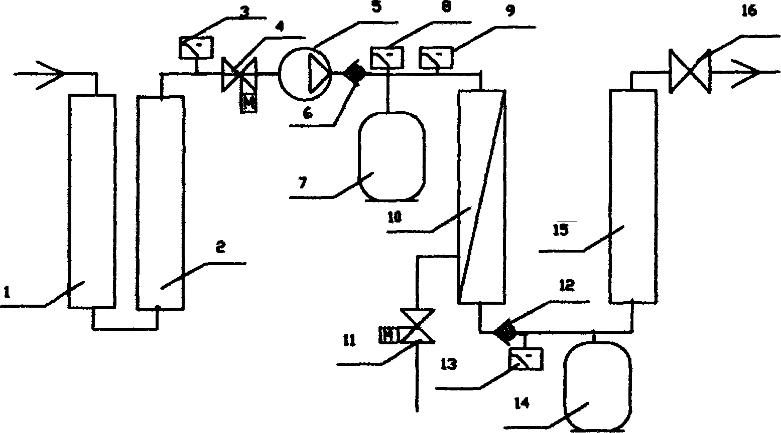 Air dielectric energy and pressure storage type reverse osmosis water processor