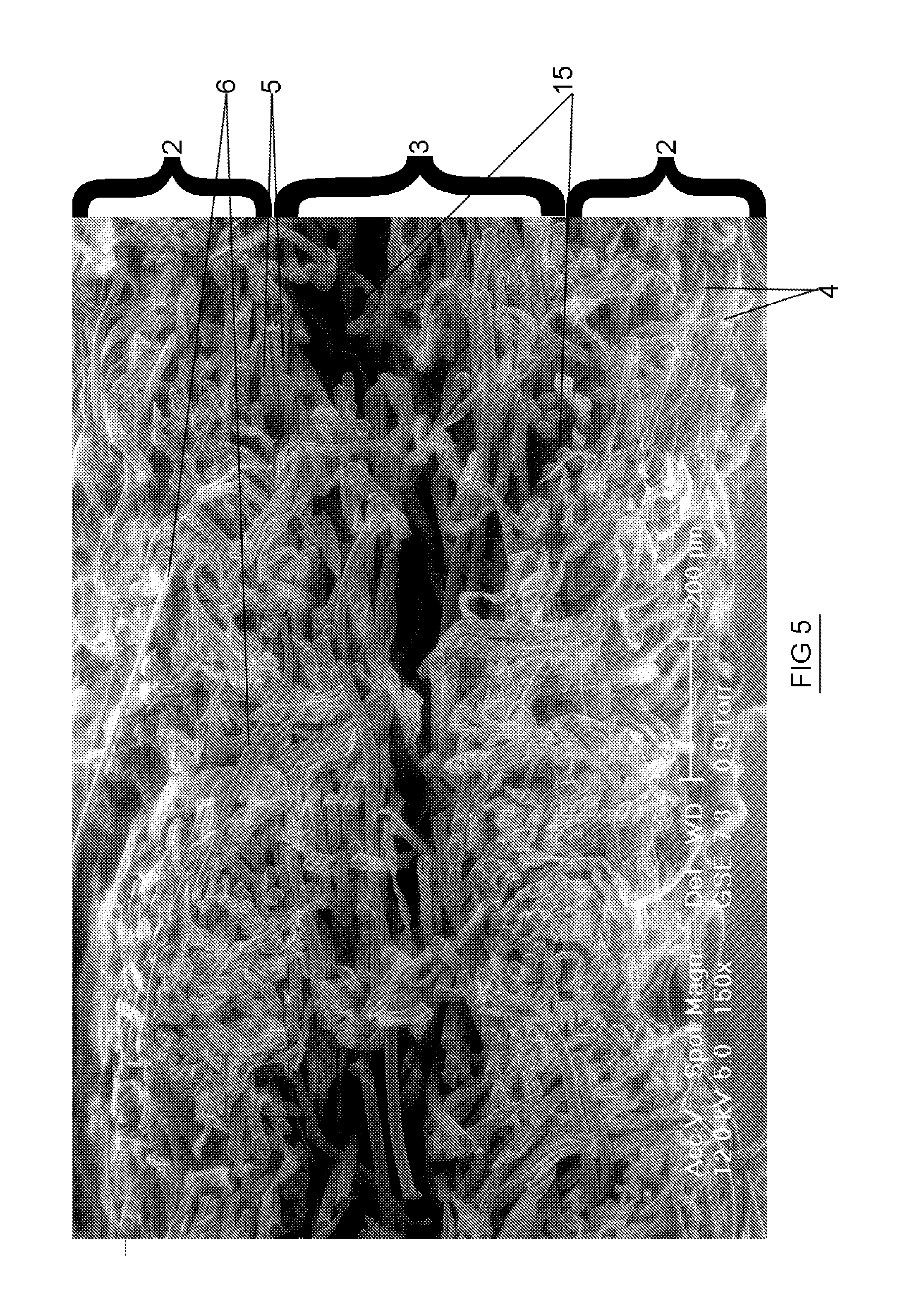 Laminate having improved wiping properties and a method for producing the laminate