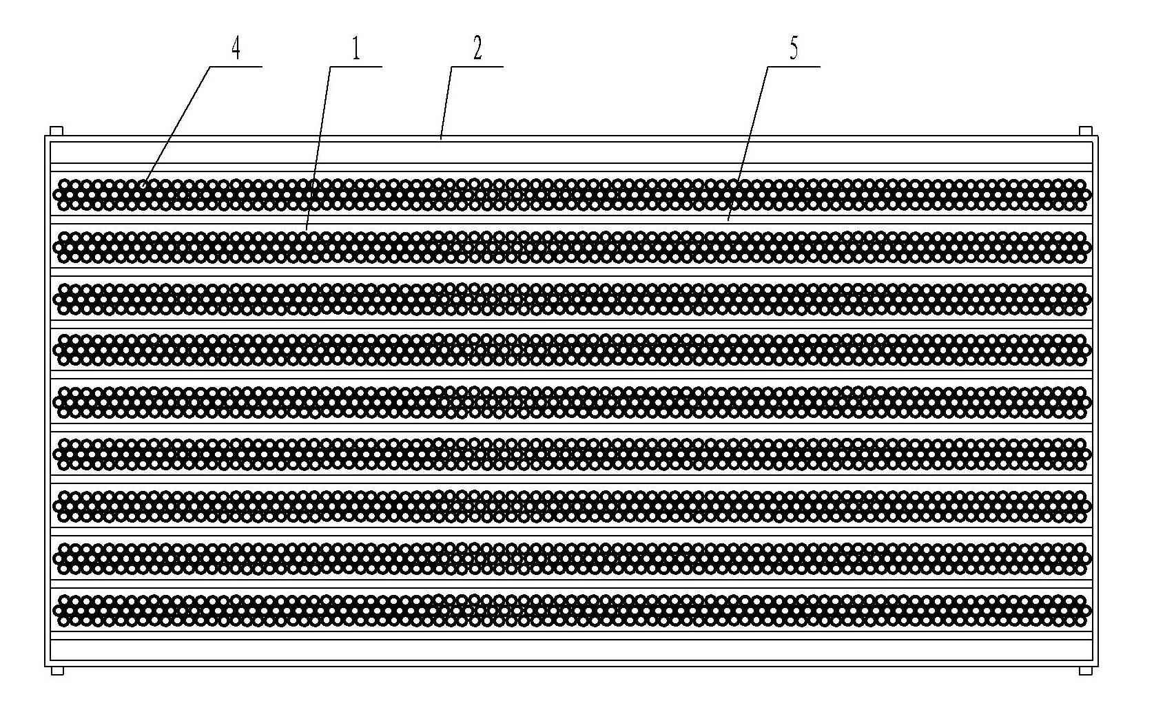 Flat-plate solar collector and manufacturing method thereof