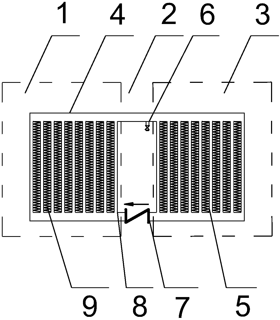 A separate microchannel low-temperature heat pipe heat exchanger and its application method