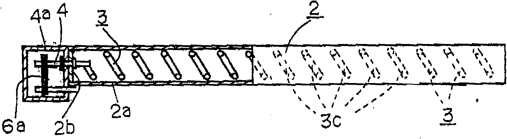 A overflow type material rolling and chipping conveyor that separates cutting scrap with cutting lubricant