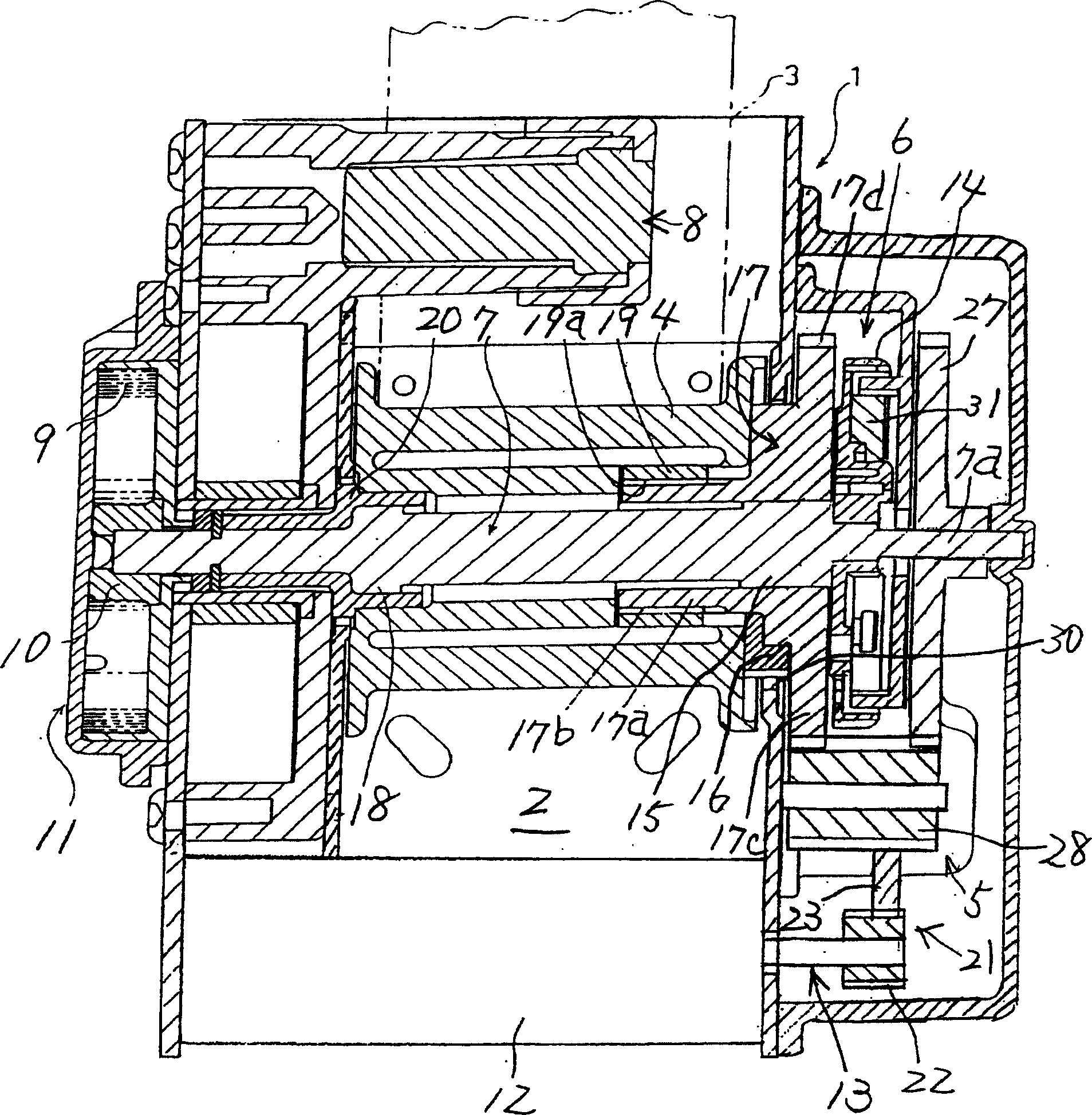 Seatbelt retractor