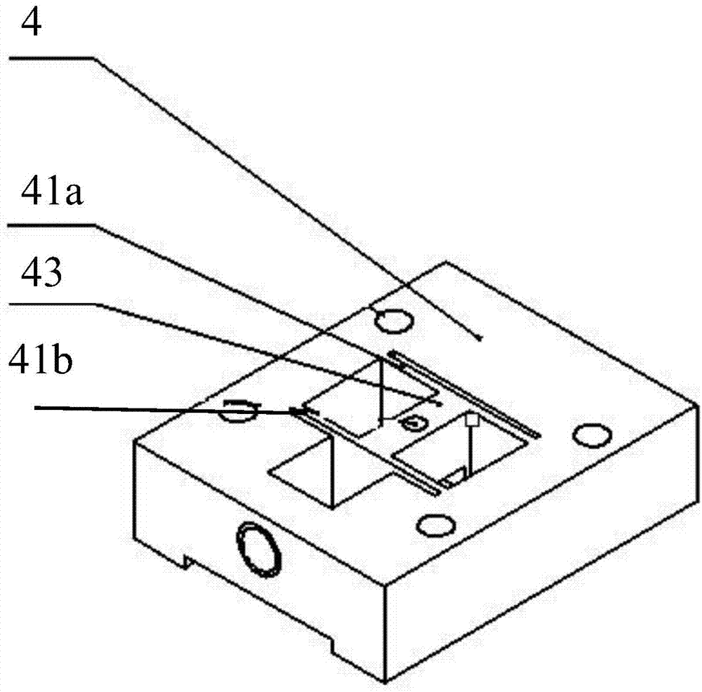 Vertical pre-tightening type stick-slip drive cross-scale precise motion platform