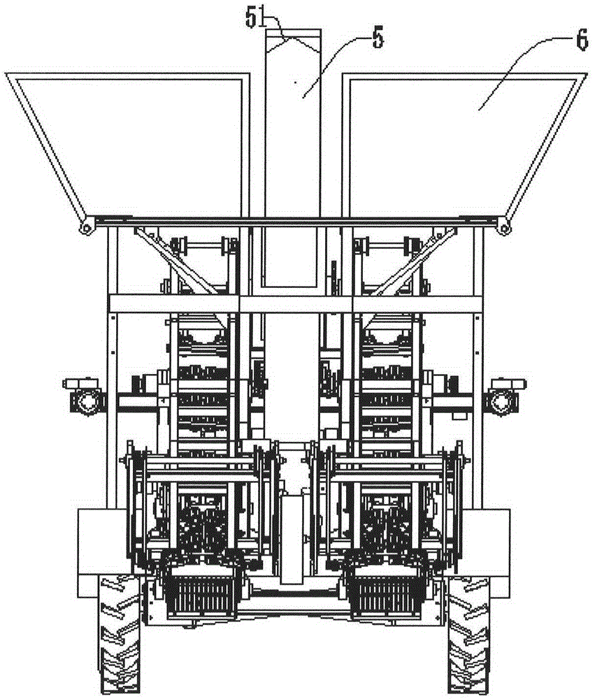 Two-ridge-four-column semi-feeding type wheel peanut combine harvester