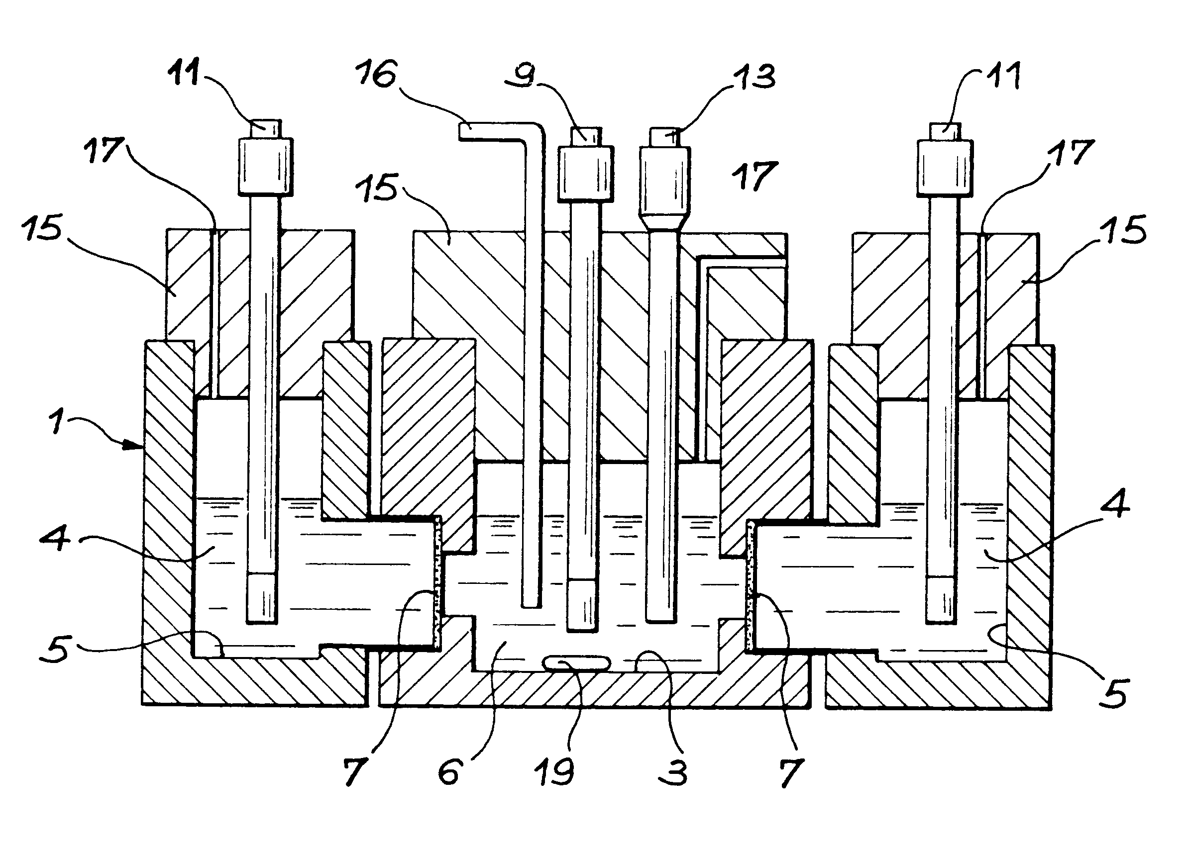 Method for separating technetium from a nitric solution