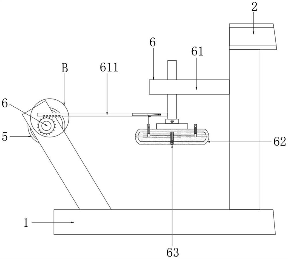 Silk cloth ironing equipment with compensation function for garment production