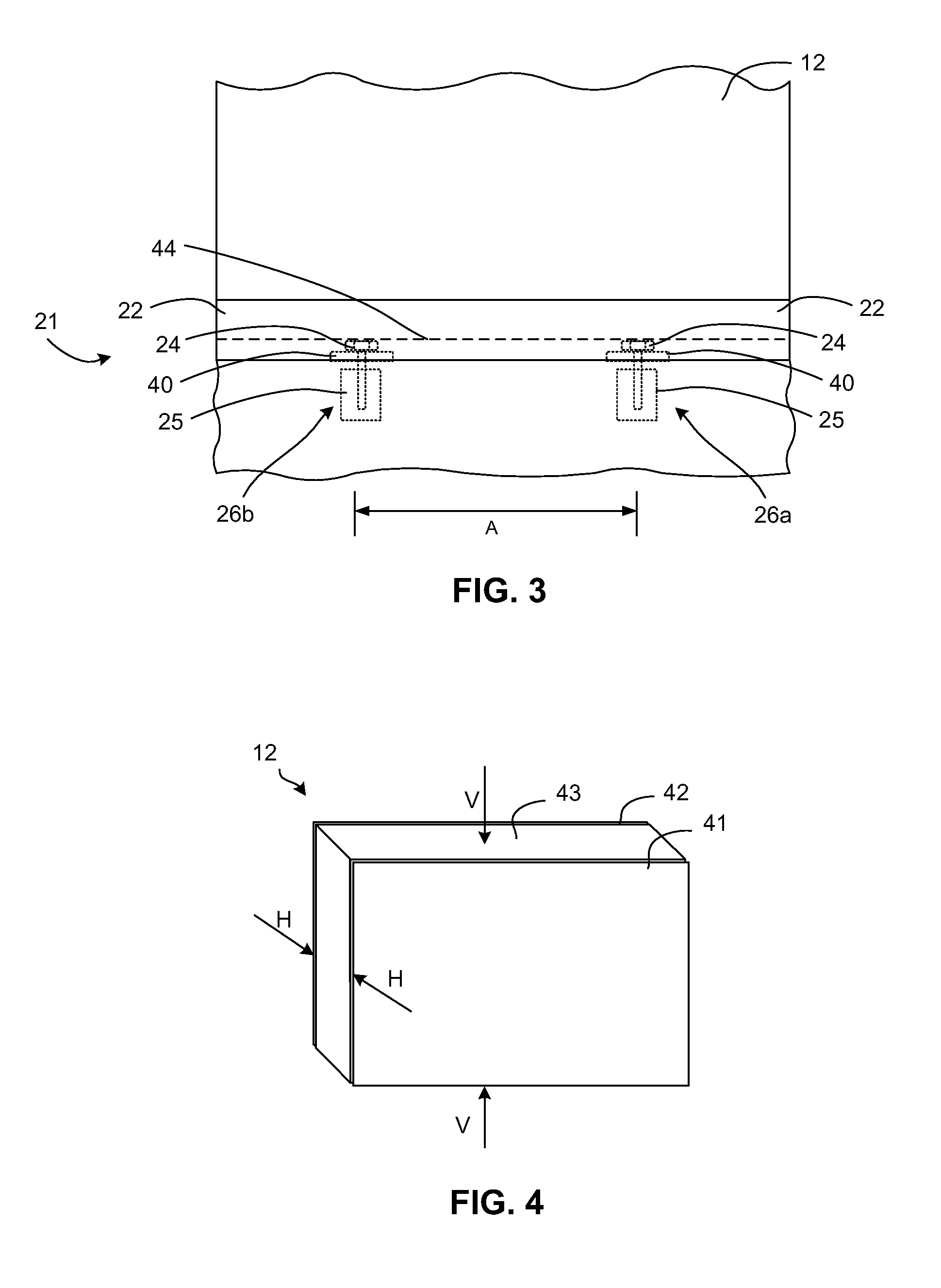 Connection for sandwich panel and foundation