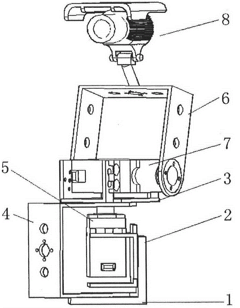 Ground wave micro vibration direction servo tracking and monitoring device and control system thereof