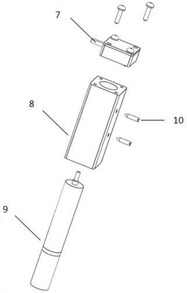 Disposable pipeline integrated pump head split micropump